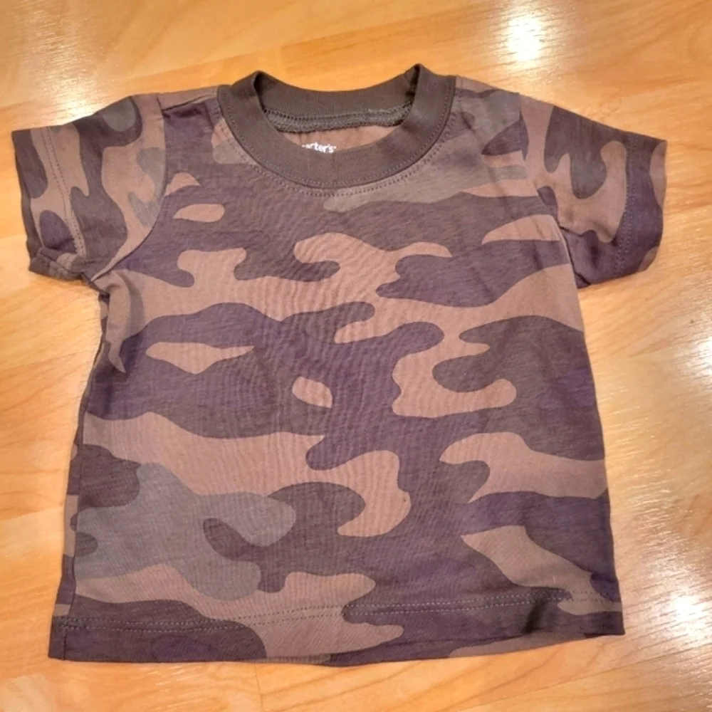Baby boy clothing bundle onesie pants hooded flannel size 3 months.